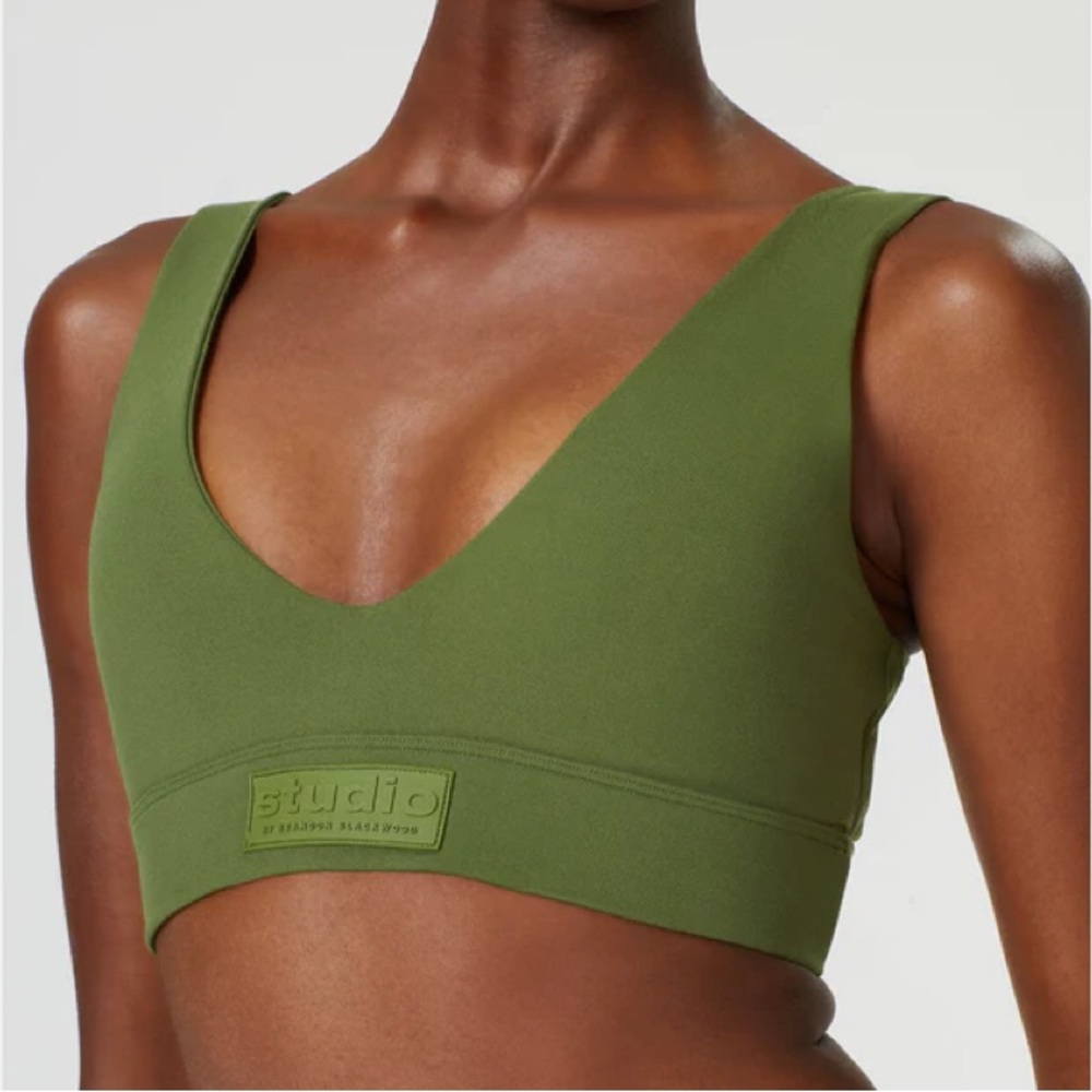 NWT Plunge Neck Yoga Bralette. Brandon Blackwood STUDIO